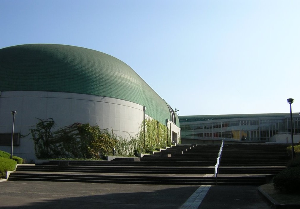 矶崎新建筑掠影 艺术大师眼中的后现代日本