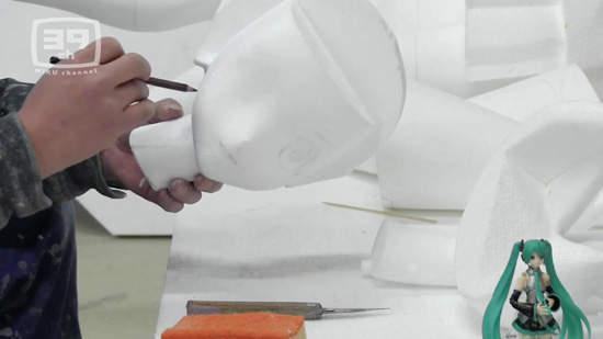 初音未来等身大模型制作过程公开