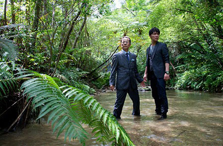 《相棒》剧场版第3弹推出官方Guide Book