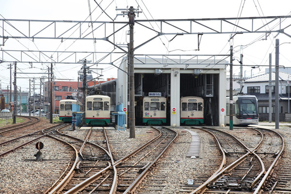 日本路面电车——富山地方铁道市内路线