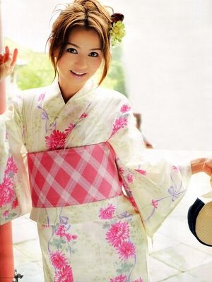 日本人气女星的超美和服装扮大盘点