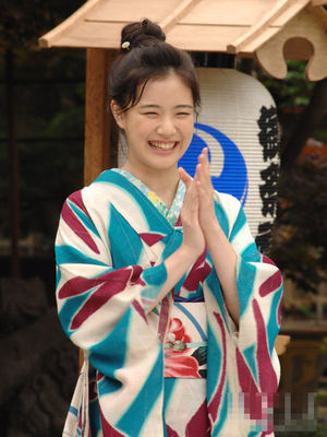 日本人气女星的超美和服装扮大盘点