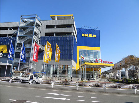 据日本《每日新闻》网站报道,瑞典连锁家具卖场宜家(ikea)在东京都的