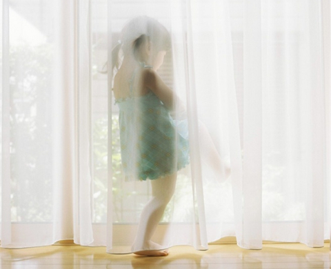 日本摄影师麻麻记录女儿的成长瞬间