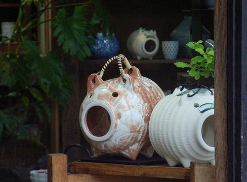 日本的夏天——蚊香猪的故事