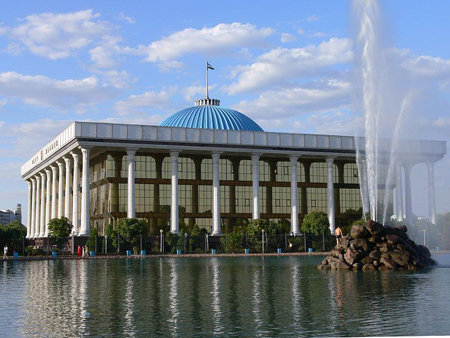 日本政府支援乌兹别克斯坦火力发电所建设