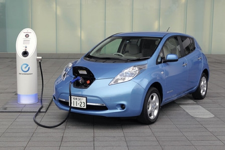 日本四大车商推出电动汽车充电通用卡