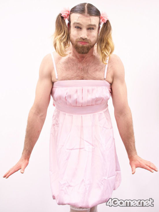 重口味难直视!日本游戏邀“胡子小姐”代言 重口味难直视!日本游戏邀“胡子小姐”代言