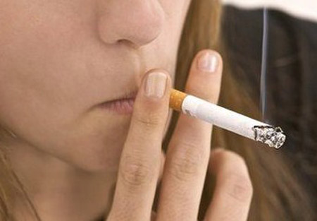 日本调查：女生如何委婉表达自己对吸烟的厌恶