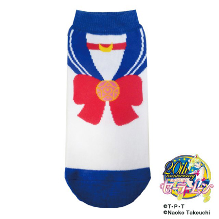 《美少女战士》主题袜子开始在亚马逊受理预购