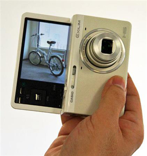 卡西欧将发售最适合自拍的小型数码相机