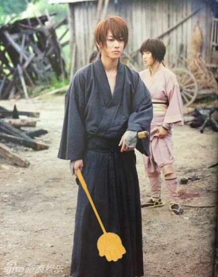 《浪客剑心》佐藤健“拿什么都帅”系列