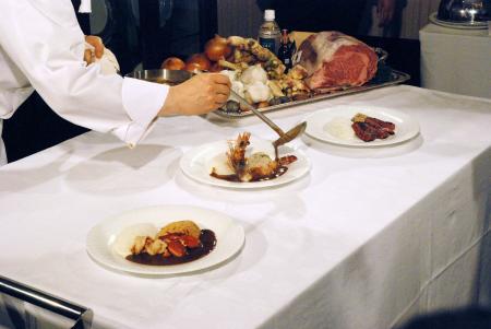 福冈市西铁大酒店推出1万日元高级咖喱