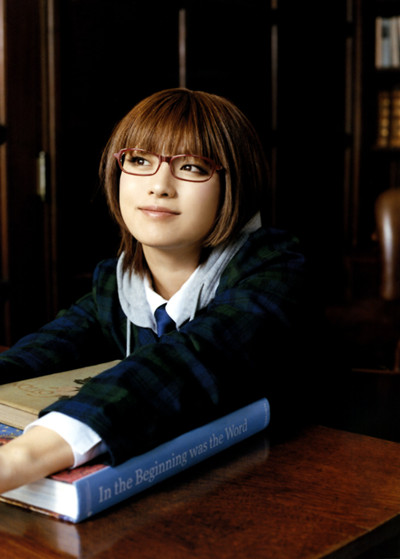 娱乐调查：戴上眼镜感觉很可爱的日本女星