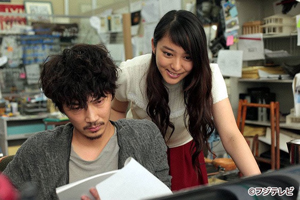 武井咲绫野刚《全部成为F》首播收视11.8%