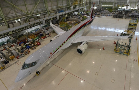 三菱飞机公司将举行MRJ支线客机首发会