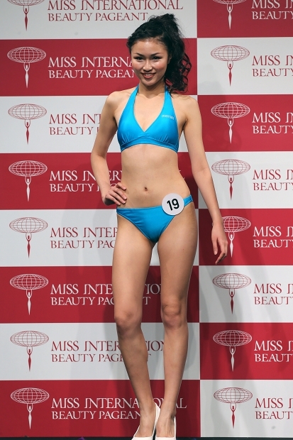 2015国际小姐大赛：中川爱理沙获“日本小姐”