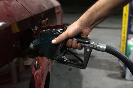 日本全国普通汽油平均零售价连续18周走低