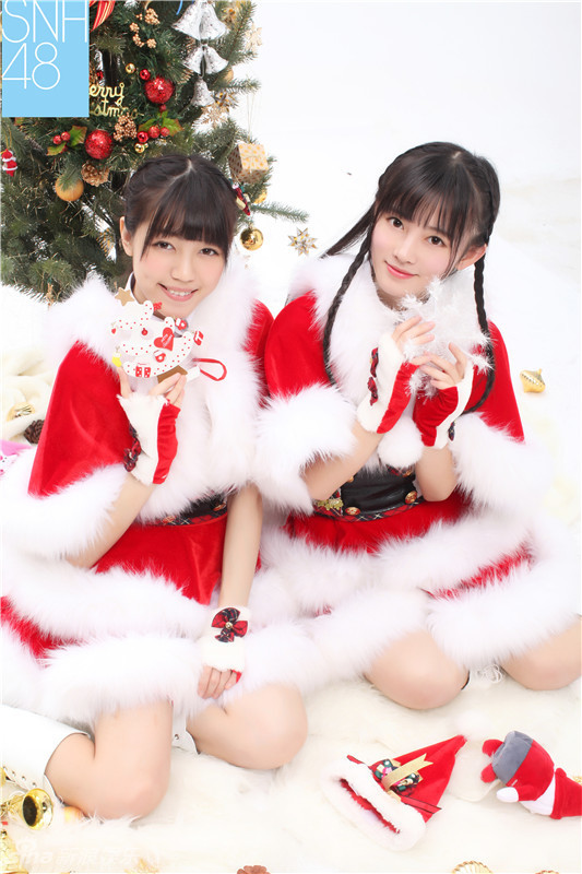 萌妹驾到！SNH48毛绒绒圣诞装写真曝光