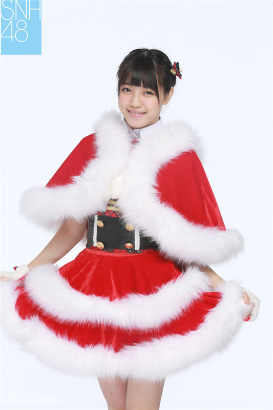 萌妹驾到！SNH48毛绒绒圣诞装写真曝光