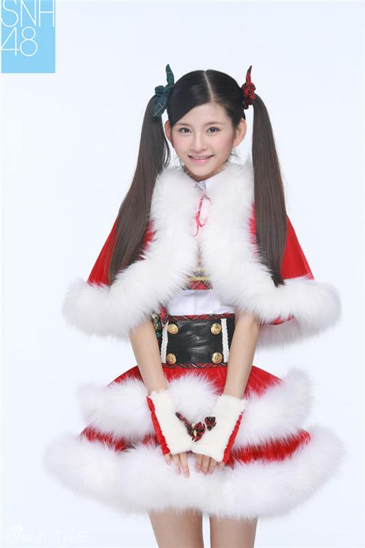 萌妹驾到！SNH48毛绒绒圣诞装写真曝光