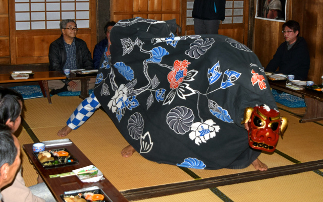 富山县推动非物质文化遗产鱼津狮子舞的传承