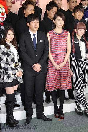 日本女星新垣结衣为身高而烦恼