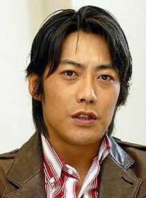 反町隆史成第4代相棒 仲间由纪惠明年接棒