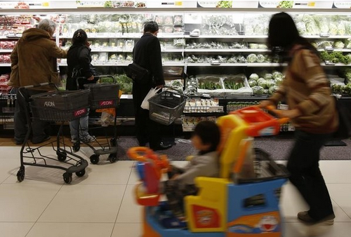 日本2月全国超市销售额同比下降0.8%