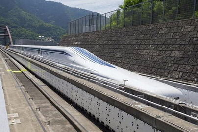 日本磁悬浮列车再刷新最快时速世界纪录
