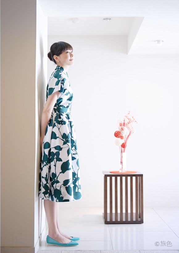 新垣结衣旅行杂志写真小清新 笑颜治愈