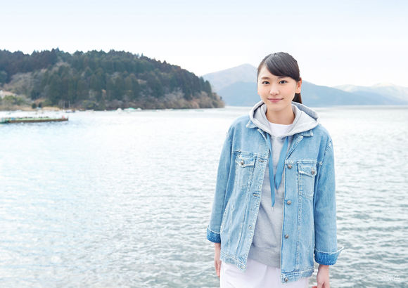 新垣结衣旅行杂志写真小清新 笑颜治愈