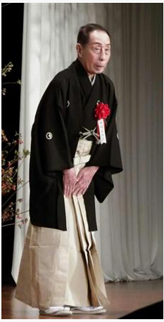 日本歌舞伎演员中村小山三去世 享年94岁