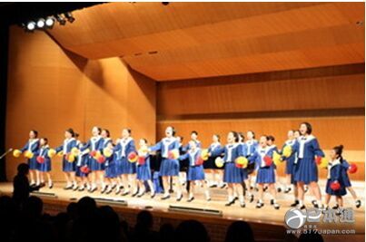 长崎少年少女合唱团举行定期演奏