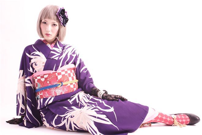 为什么日本女性普遍O型腿？