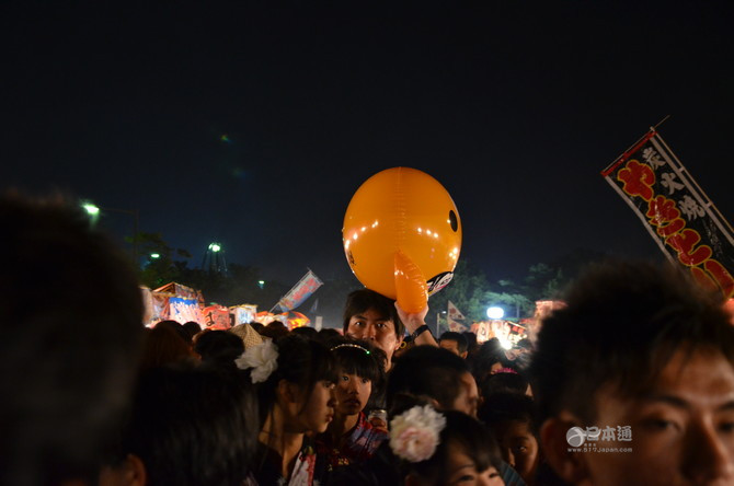 夏季风物诗丨日本人为何如此迷恋人间花火