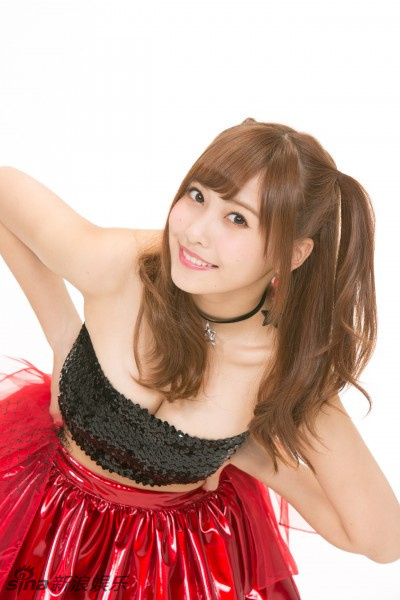 女星佐野雏子《死亡笔记》饰弥海砂 身材火辣