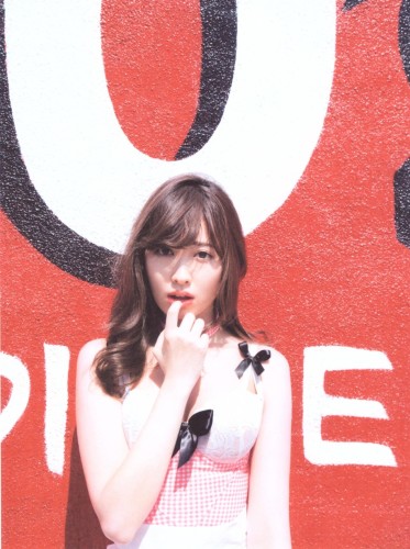 销量太好！AKB小嶋阳菜成上半年写真女王