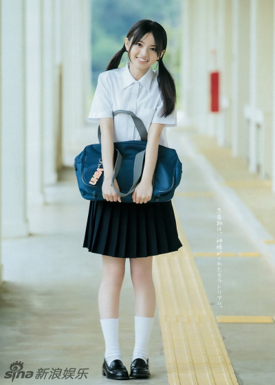 日本美少女斋藤飞鸟走红 五官精致似漫画女孩