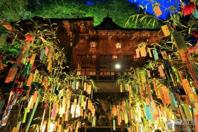 避暑胜地！京都贵船神社七夕彩灯闪耀夜空