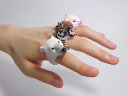 日本艺术家手工制作栩栩如生传神动物戒指