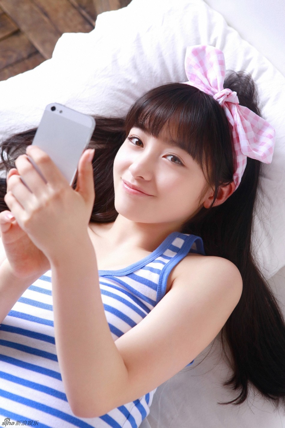 日本“千年一遇美少女”被孤立 写真清纯可爱