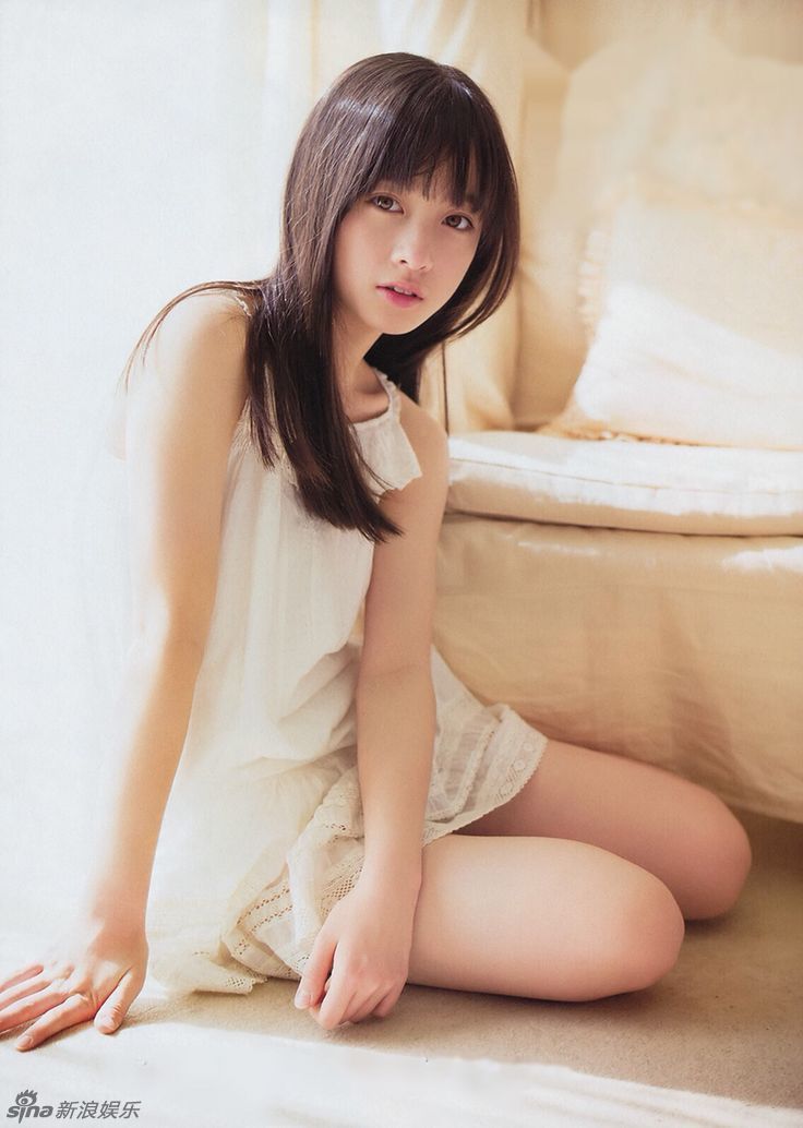 日本“千年一遇美少女”被孤立 写真清纯可爱