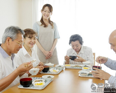 日本老龄人口创新高 老龄化问题严峻