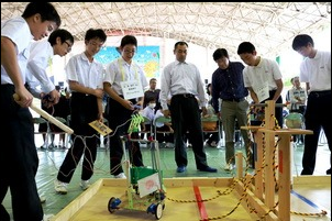 长崎市举行中学生创意机器人大赛