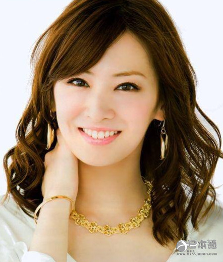 日本女性最想拥有的脸蛋  北川景子三连冠