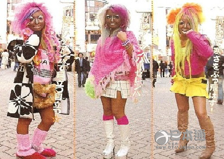 性冷淡与性热烈之间站着日本设计