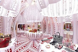 性冷淡与性热烈之间站着日本设计