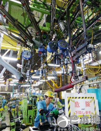 日本制造业从业人员数量跌破1000万人大关