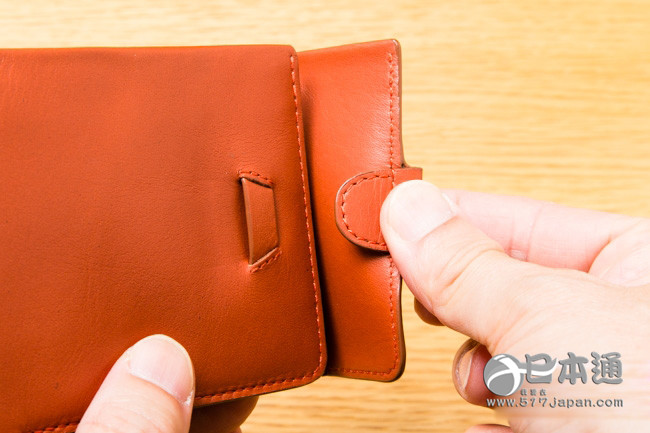 轻薄型多功能钱包 “Bellory Coin Fold(Tamarillo)”